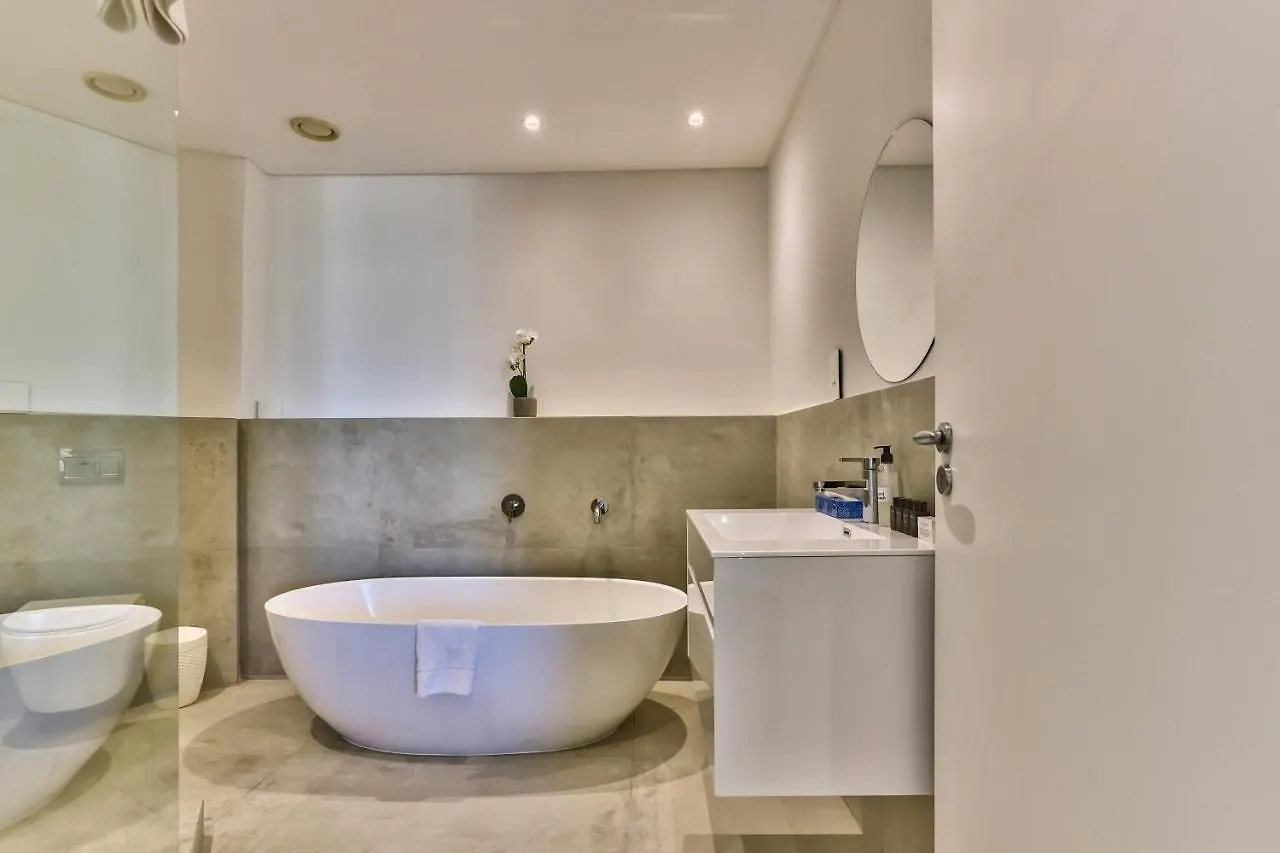 Two Bedroom Apartment - Fully Furnished And Design In Va Marina Residential Κέιπ Τάουν