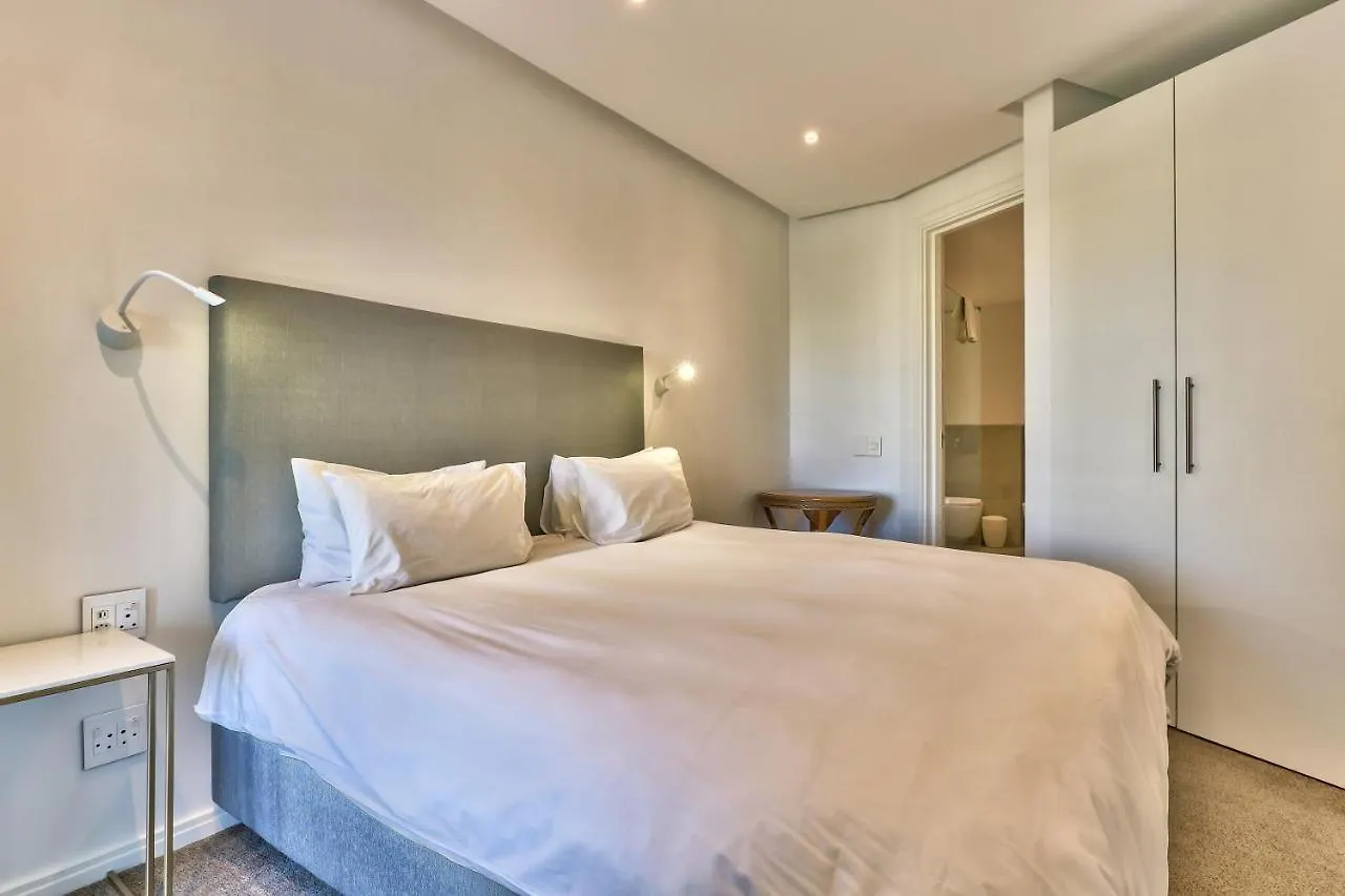 Two Bedroom Apartment - Fully Furnished And Design In Va Marina Residential Κέιπ Τάουν Νότια Αφρική